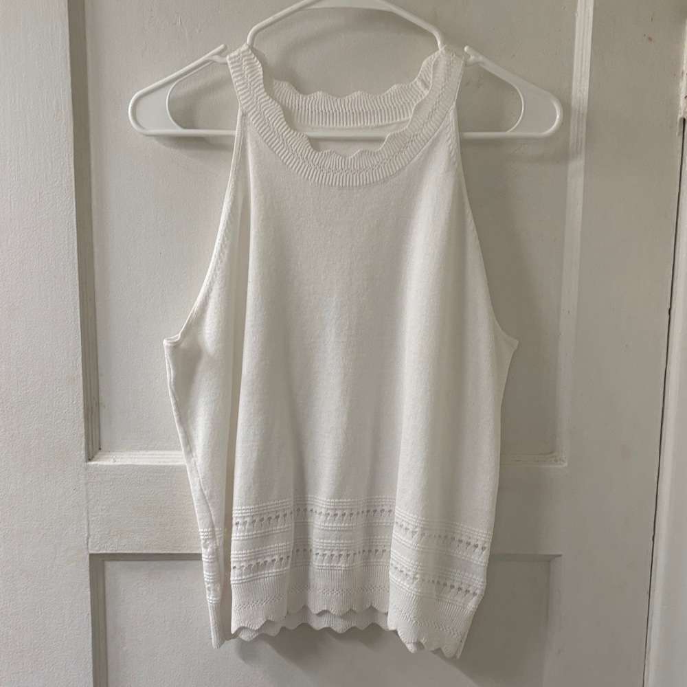 Elegant White Sleeveless Top